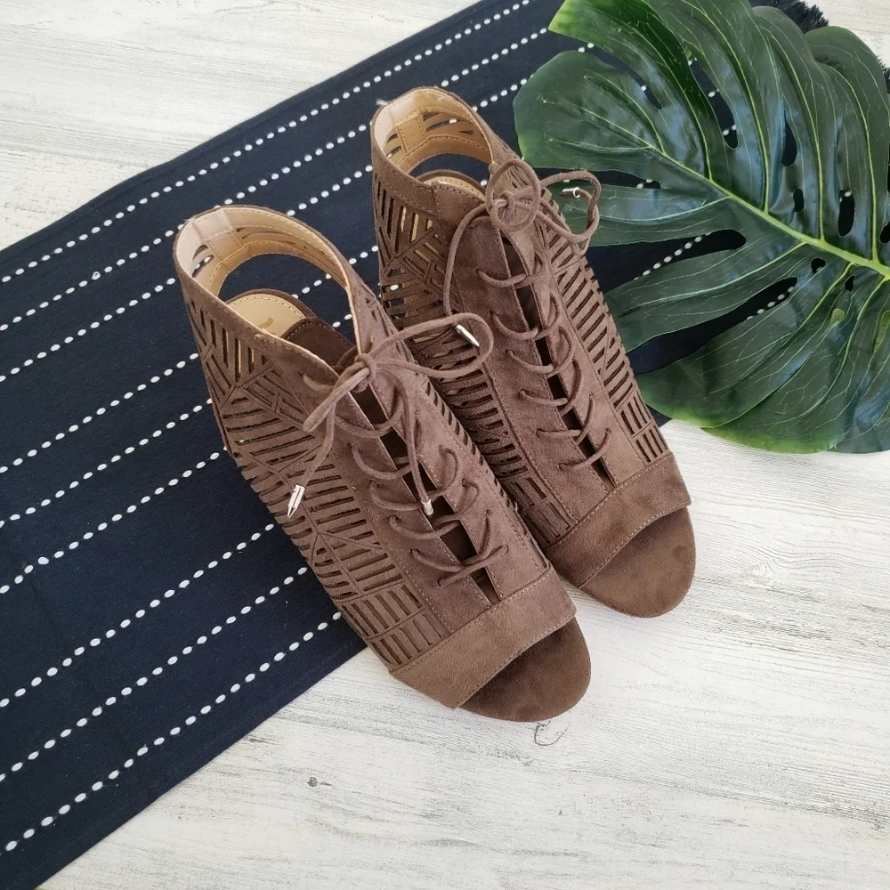 Sam Edelman| Rocco Lace Up Heeled Sandal Size 8.5